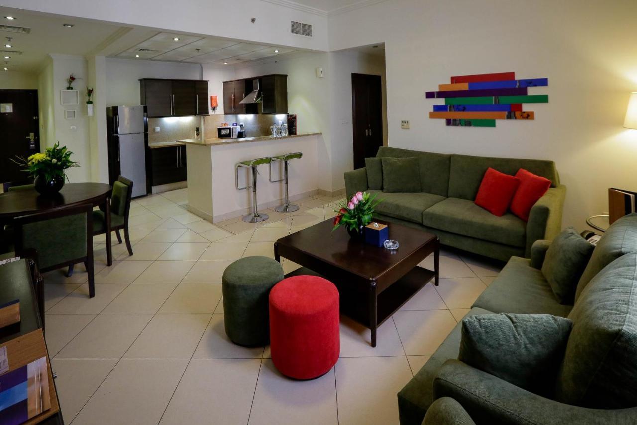 Mena Aparthotel Albarsha At The Mall Dubaj Zewnętrze zdjęcie