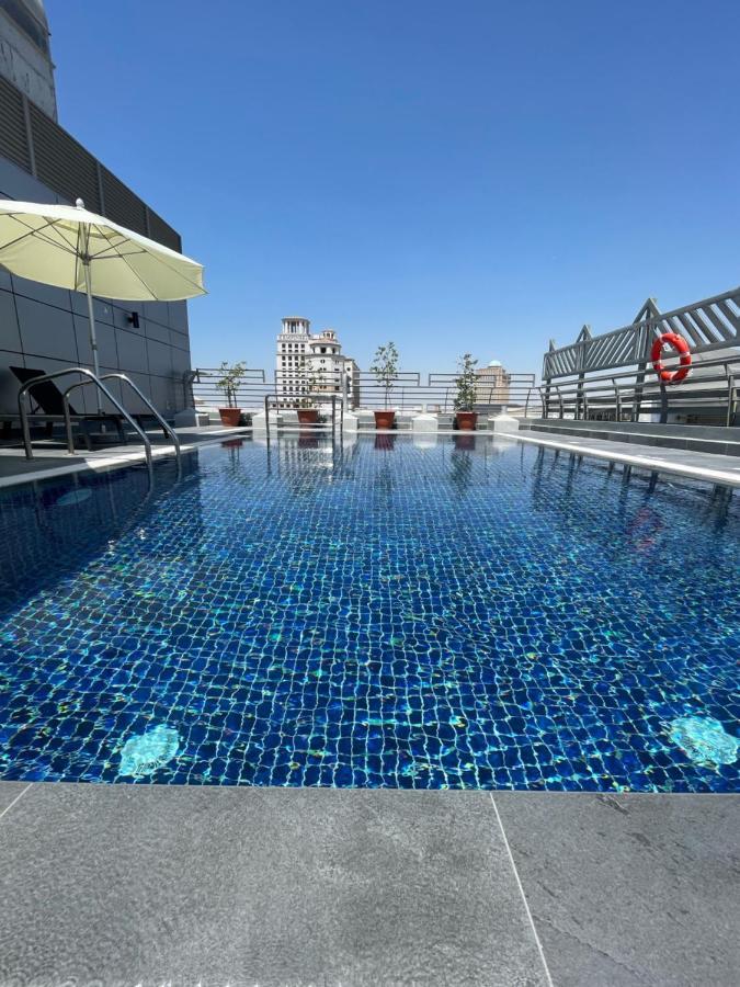 Mena Aparthotel Albarsha At The Mall Dubaj Zewnętrze zdjęcie